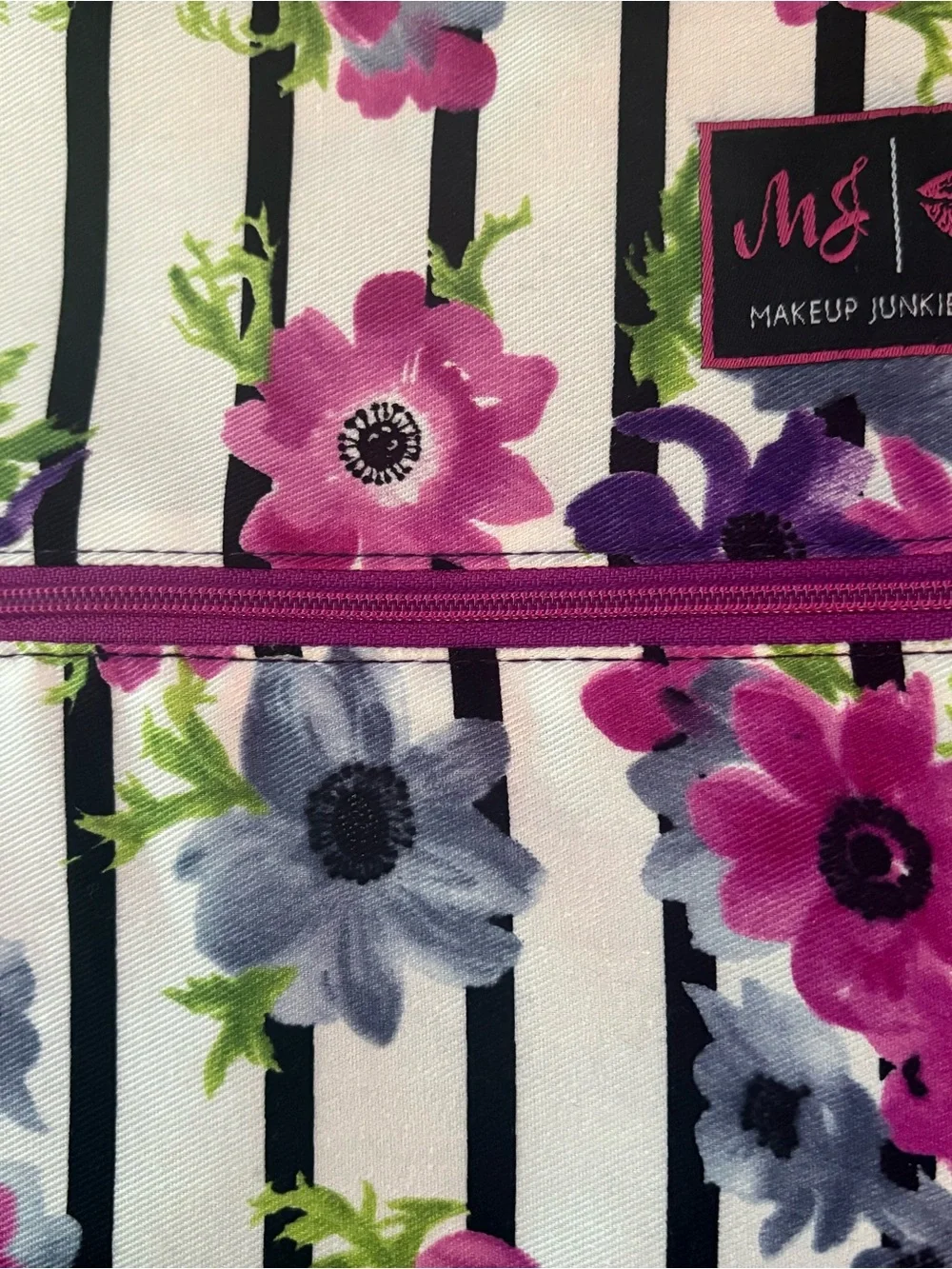 New with Tag! Makeup Junkie Retired Small Petunia Plum Bag